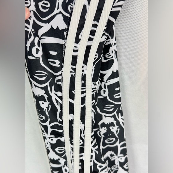 Adidas Originals Womens X
Fiorucci Jumpsuit Multi Face Print Running Workout - Picture 6 of 11